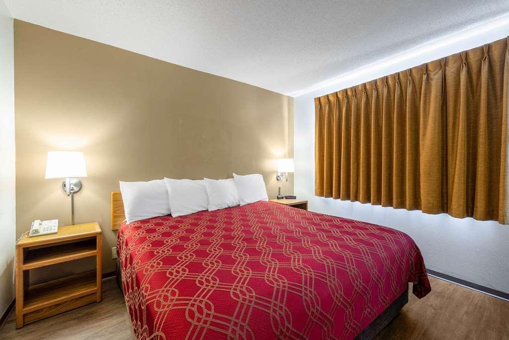 Econo Lodge Ortonville Номер фото