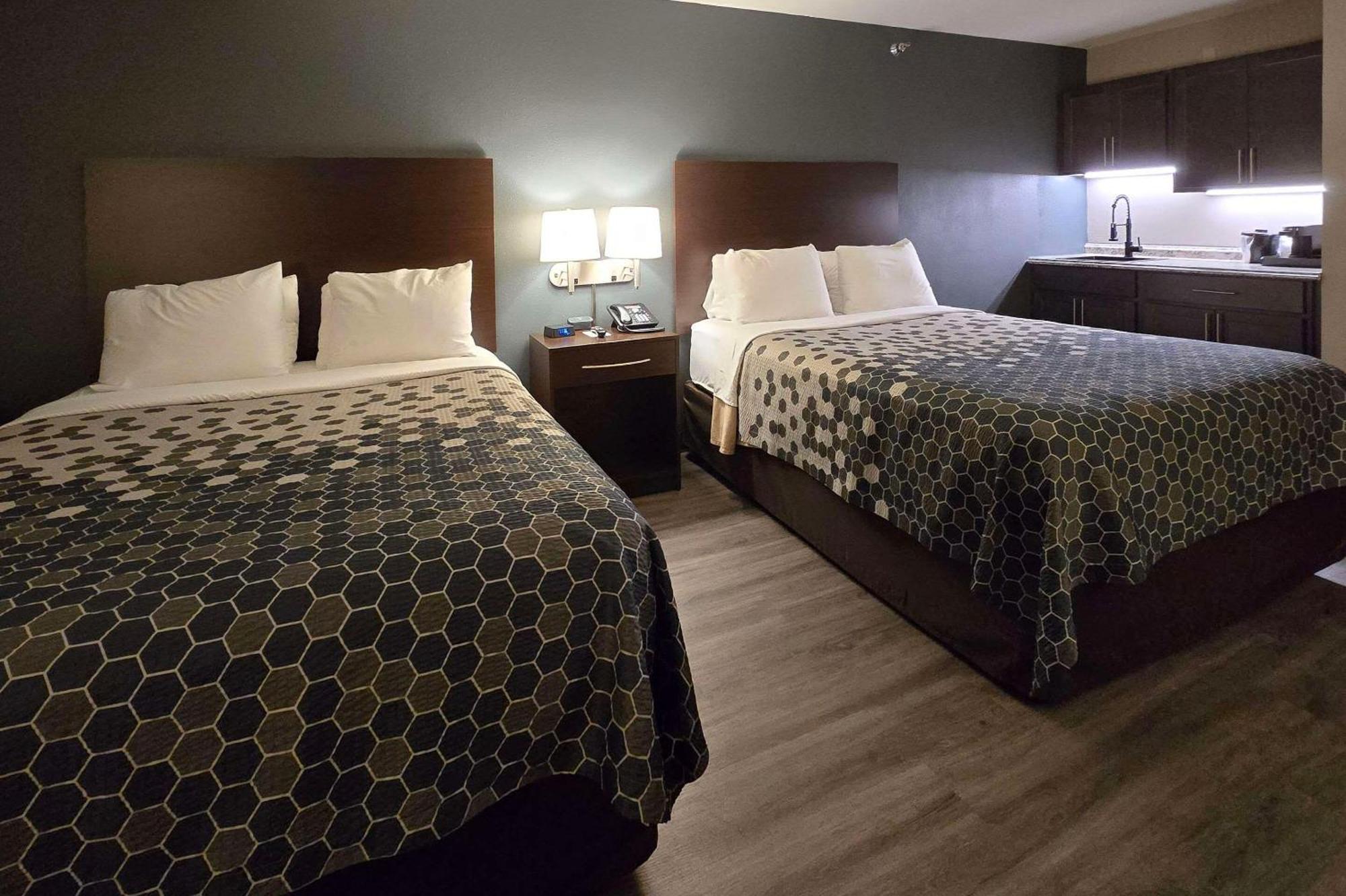 Econo Lodge Ortonville Экстерьер фото