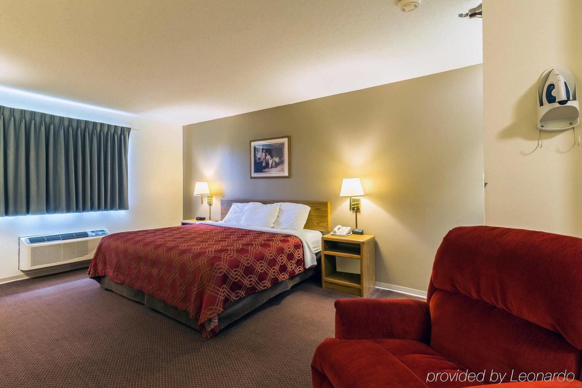 Econo Lodge Ortonville Экстерьер фото