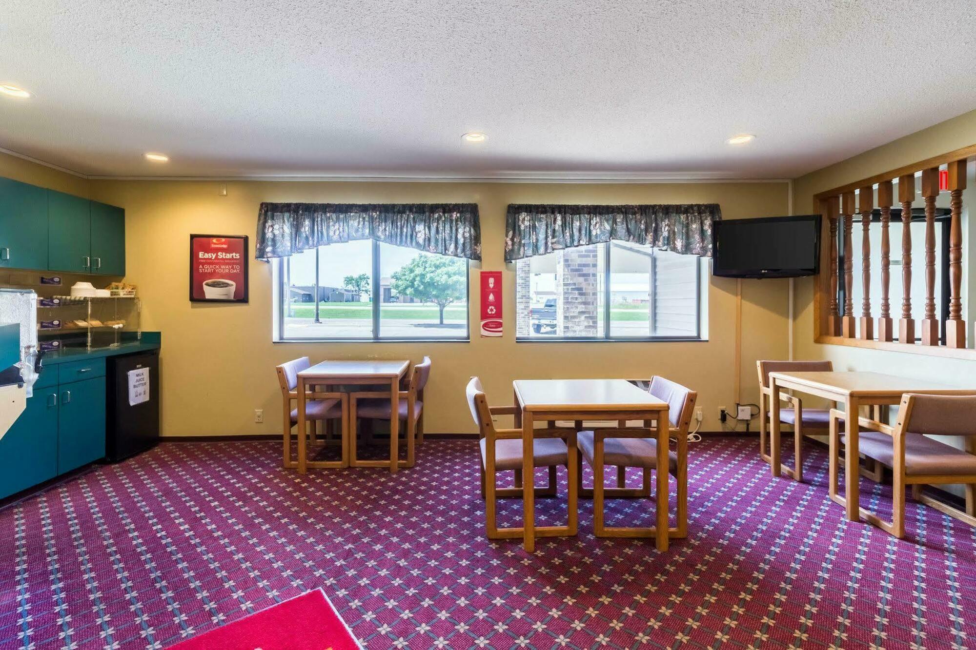 Econo Lodge Ortonville Экстерьер фото